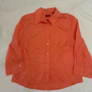 NWT Valerie Stevens Womens SIZE L CORAL STRETCH COLLAR BUTTON UP LONG SLEEVE.